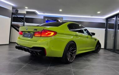 2019 BMW M5, 4.4L Green